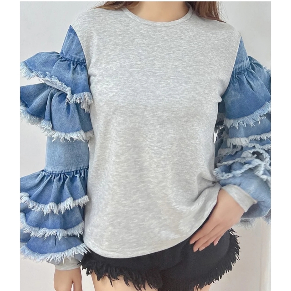 SWANK Gray and Blue Ruffle Sleeve Sweatshirt